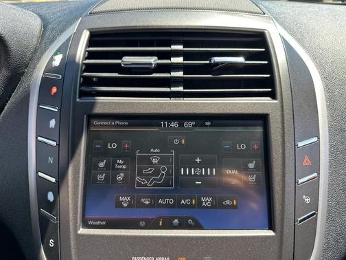 Silver Sand 2015 Lincoln MKC Base