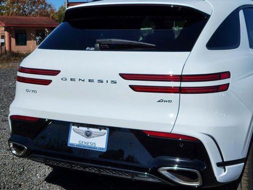 2026 Genesis GV70 2.5T Sport Prestige