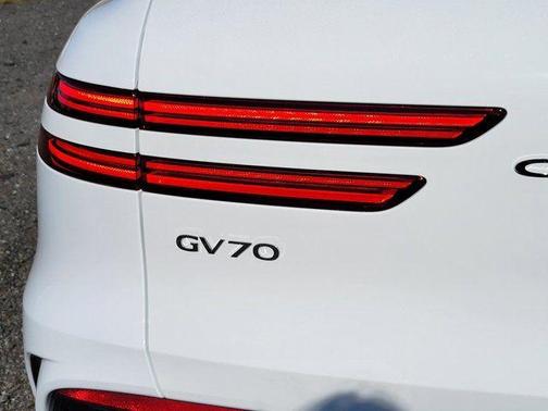 2026 Genesis GV70 2.5T Sport Prestige