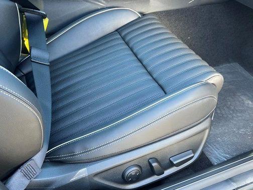 2026 Genesis G70 PRESTIGE