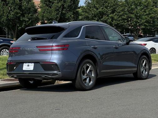 2026 Genesis GV70 2.5T