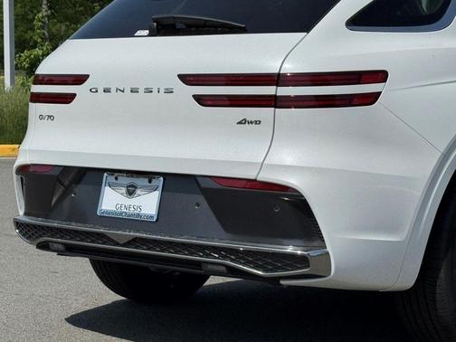 2026 Genesis GV70 2.5T