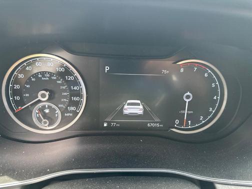 White 2023 Genesis G70 3.3T