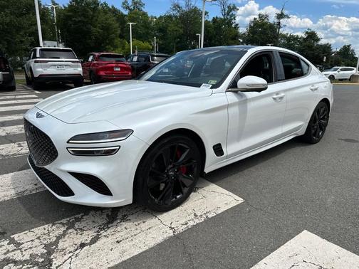 White 2023 Genesis G70 3.3T