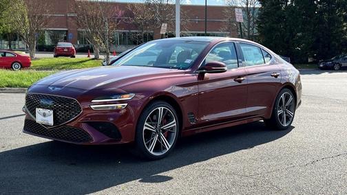 2025 Genesis G70 2.5T