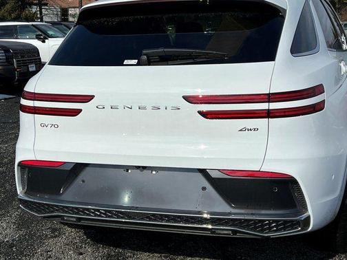 2026 Genesis GV70 2.5T Advanced