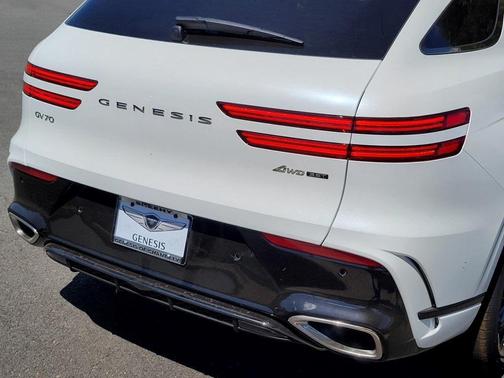 2026 Genesis GV70 3.5T Sport Prestige