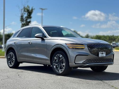 2026 Genesis GV70