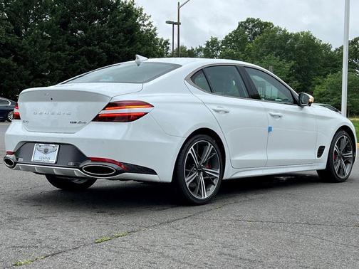 2025 Genesis G70 3.3T Sport Advanced