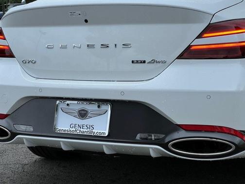 2025 Genesis G70 3.3T Sport Advanced