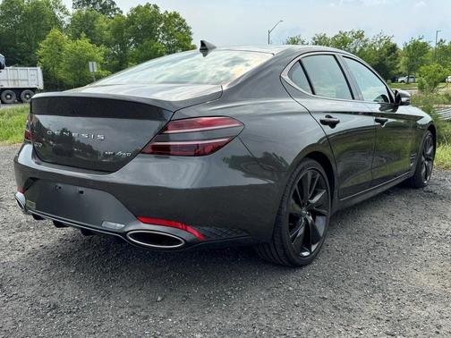 2022 Genesis G70 3.3T
