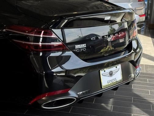 2024 Genesis G70 2.5T
