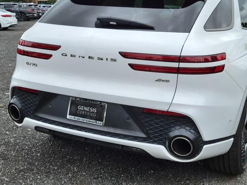 2022 Genesis GV70 2.5T