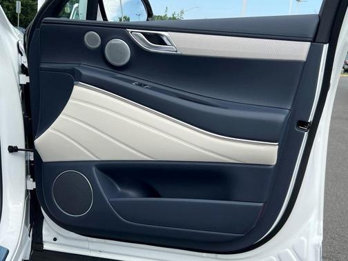 2025 Genesis GV80 3.5T Prestige