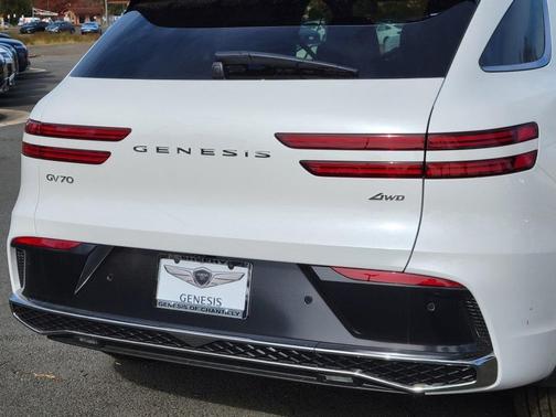 2026 Genesis GV70 2.5T Select