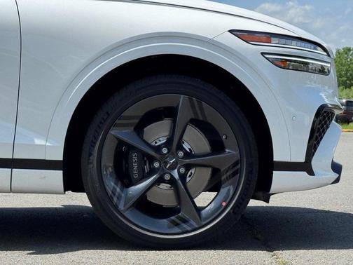 2026 Genesis GV70 2.5T