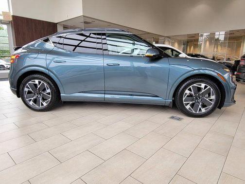Green 2026 Genesis GV60 Base