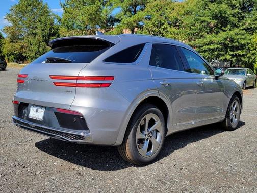 2026 Genesis GV70 2.5T Select