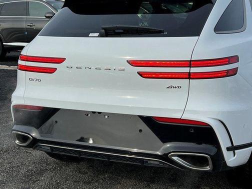 2026 Genesis GV70 2.5T Sport Prestige