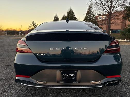 2023 Genesis G70 2.0T