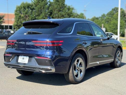 2026 Genesis GV70 2.5T