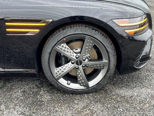 2026 Genesis G80 2.5T