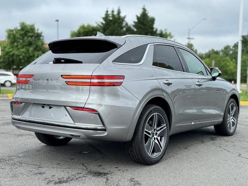 2026 Genesis Electrified GV70 Advanced