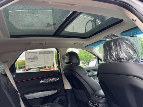 2026 Genesis Electrified GV70 Advanced