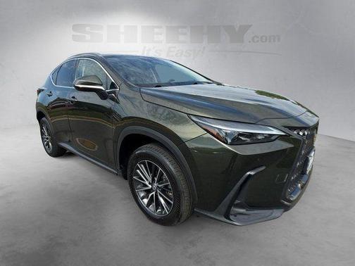 Nori Green Pearl 2023 Lexus NX 350h Premium