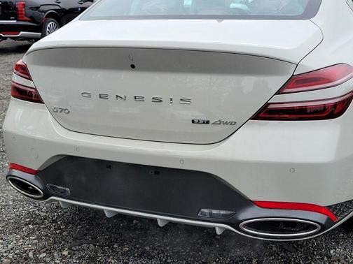 2026 Genesis G70 3.3T Sport Prestige