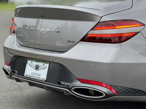 2025 Genesis G70 2.5T
