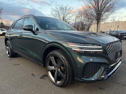 2023 Genesis GV70 2.5T