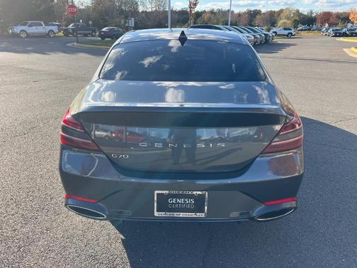2023 Genesis G70 3.3T