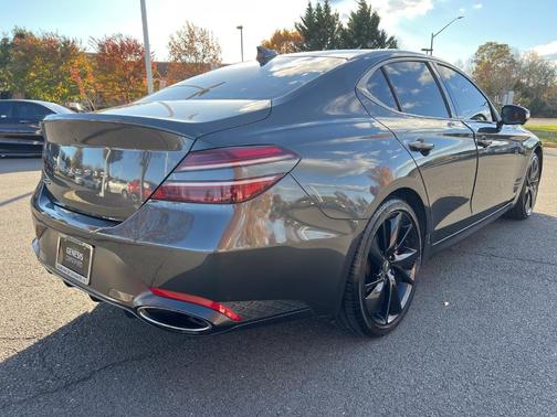 2023 Genesis G70 3.3T