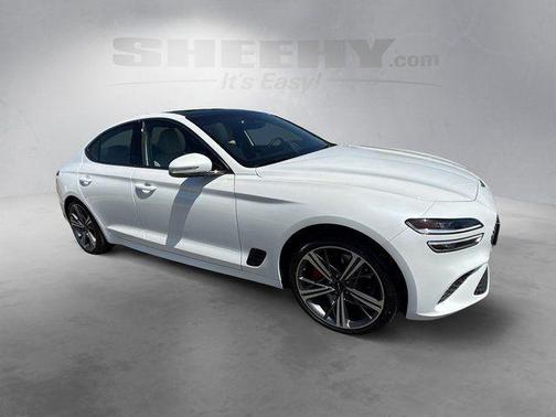 Uyuni White 2025 Genesis G70 2.5T