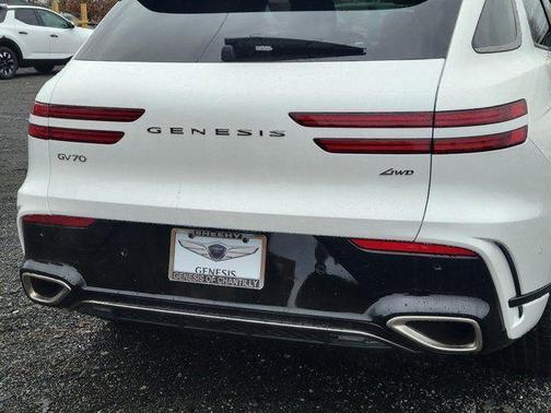 2026 Genesis GV70 2.5T Sport Prestige