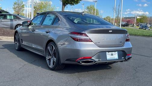2025 Genesis G70 3.3T Sport Advanced