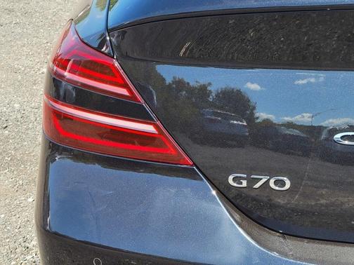 2026 Genesis G70 3.3T Sport Prestige