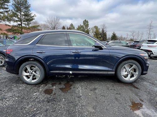 2026 Genesis GV70 2.5T Select