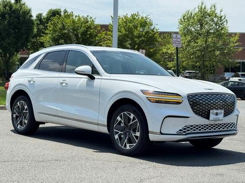 2026 Genesis GV70