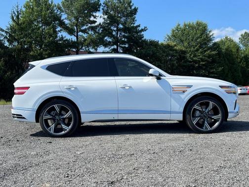 2026 Genesis GV80
