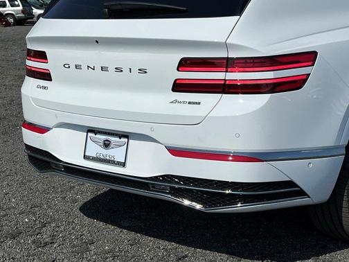 2026 Genesis GV80