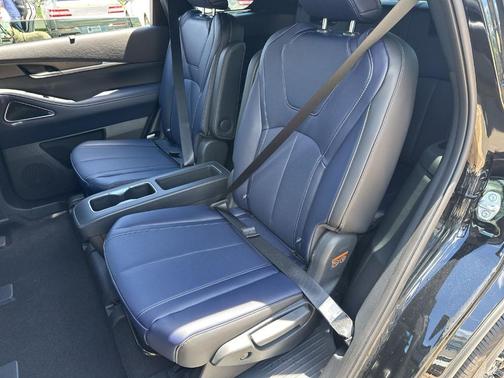 Diamond Black 2026 INFINITI QX60 SPORT
