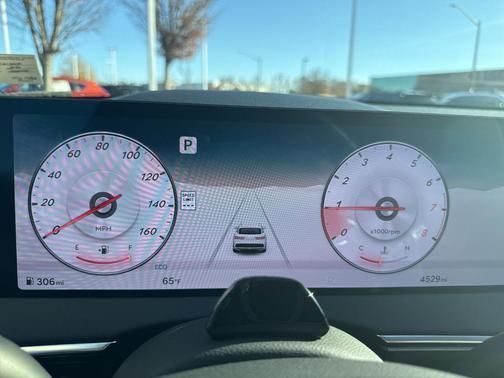 2026 Genesis GV70 2.5T