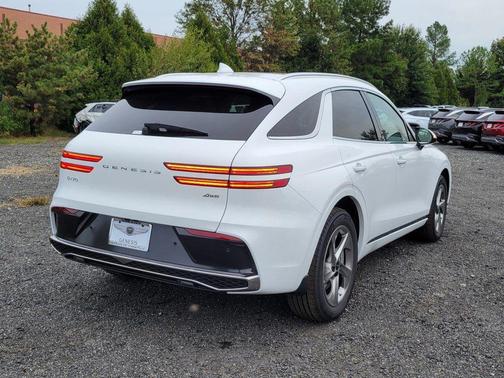 2026 Genesis GV70 2.5T Select