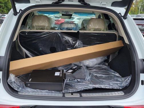 2026 Genesis GV70 2.5T Select