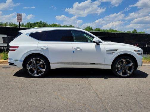 Alta White 2026 Genesis GV80 2.5T Prestige