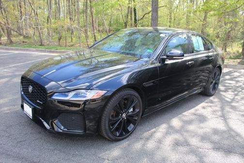 2024 Jaguar XF R-Dynamic SE