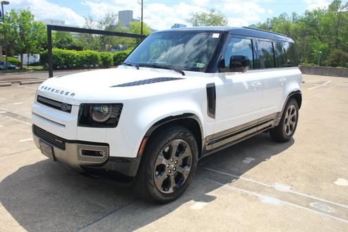 2022 Land Rover Defender X-Dynamic HSE