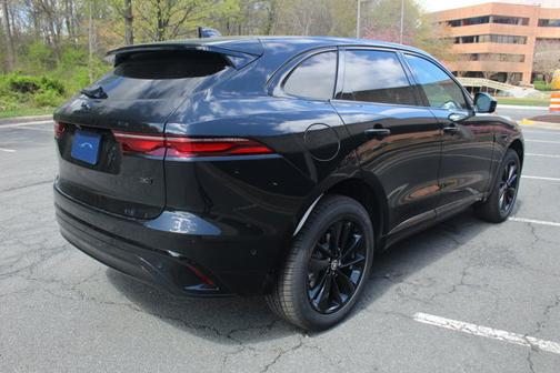 2026 Jaguar F-PACE R-Dynamic S
